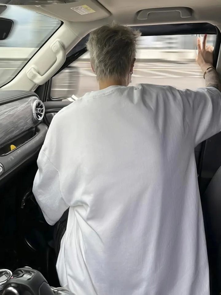 Baskılı Oversize Bisiklet Yaka T-shirt - Beyaz