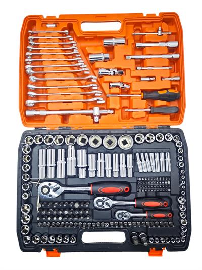 00462   Elka 1/2-1/4-3/8 lokma Seti 216prç