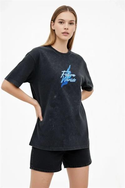 Asit Yıkamalı Oversize Tişört Future Worlds Baskılı Bisiklet Yaka Kısa Kollu Streetwear %100 Pamuk Street Style T-Shirt - Siyah