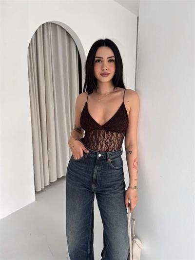 Dantel Detaylı Derin Dekolte Body Şık Kolsuz Yazlık Bodysuit - Kahvrenegi