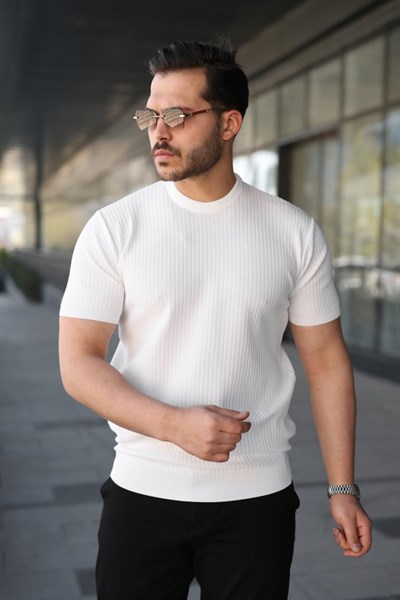 Erkek Bisiklet Yaka Petek Dokulu Kısa Kollu Triko Tişört