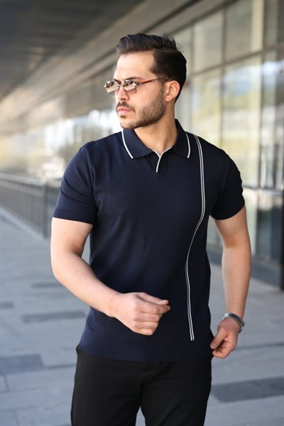 Erkek Çizgi Detaylı Yakalı Triko Tişört