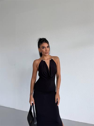 Kadın Boyun Aksesuarlı Halter Yaka Maxi Boy Sandy Kumaş Elbise