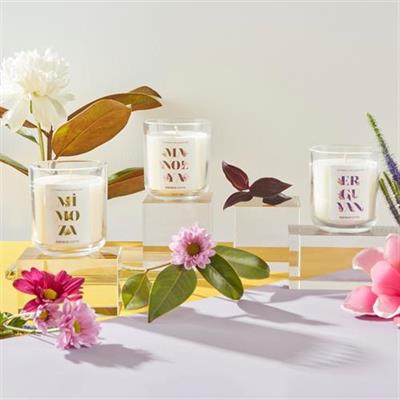 Karaca Home İstanbulun Çiçekleri Serisi Kokulu Mum Erguvan