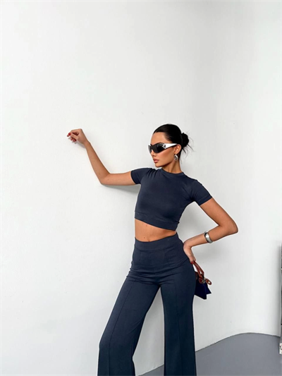 Osy Modal Yumuşak Dokulu Kumaş Kısa Kollu Crop Alt Ispanyol Paça Pantalon Ikili Takım - Füme