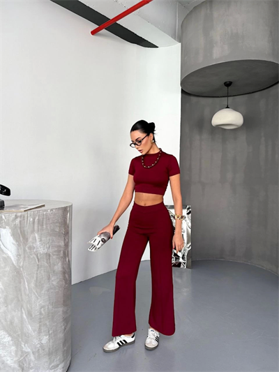 Osy Modal Yumuşak Dokulu Kumaş Kısa Kollu Crop Alt Ispanyol Paça Pantalon Ikili Takım - Bordo