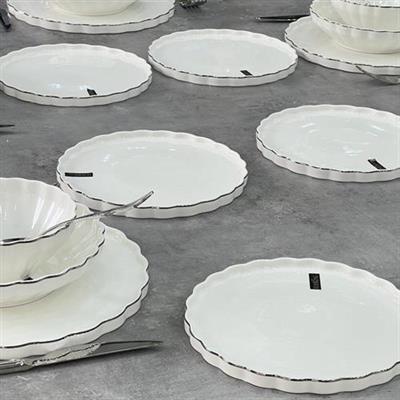 Royking Twist Platin 24 Parça 6 Kişilik Yemek Takımı HRN018