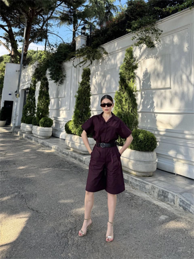 Yakalı Gömlek Kemerli Şortlu Takım - Bordo