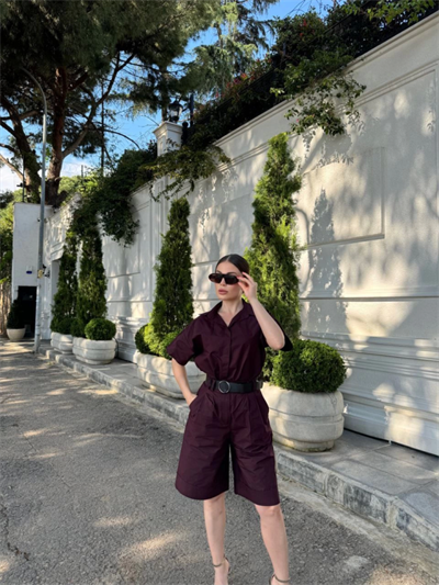 Yakalı Gömlek Kemerli Şortlu Takım - Bordo