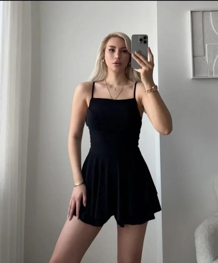 Straplez Mini Etek Görünümlü Şortlu Elbise Büzgülü Şık Yazlık - Siyah