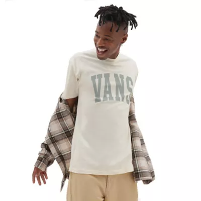 VANS VARSITY TYPE SS TEE VN00003B3KS1VANS VARSITY TYPE SS TEE VN00003B3KS1