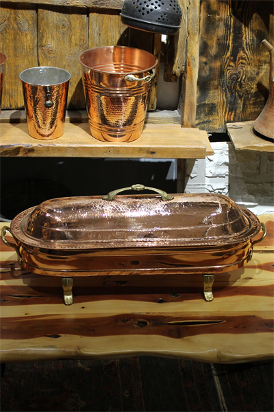 Turna Bakır Ayaklı Közlü Sunum Kebaplık Kapaklı 60 Cm Kırmızı