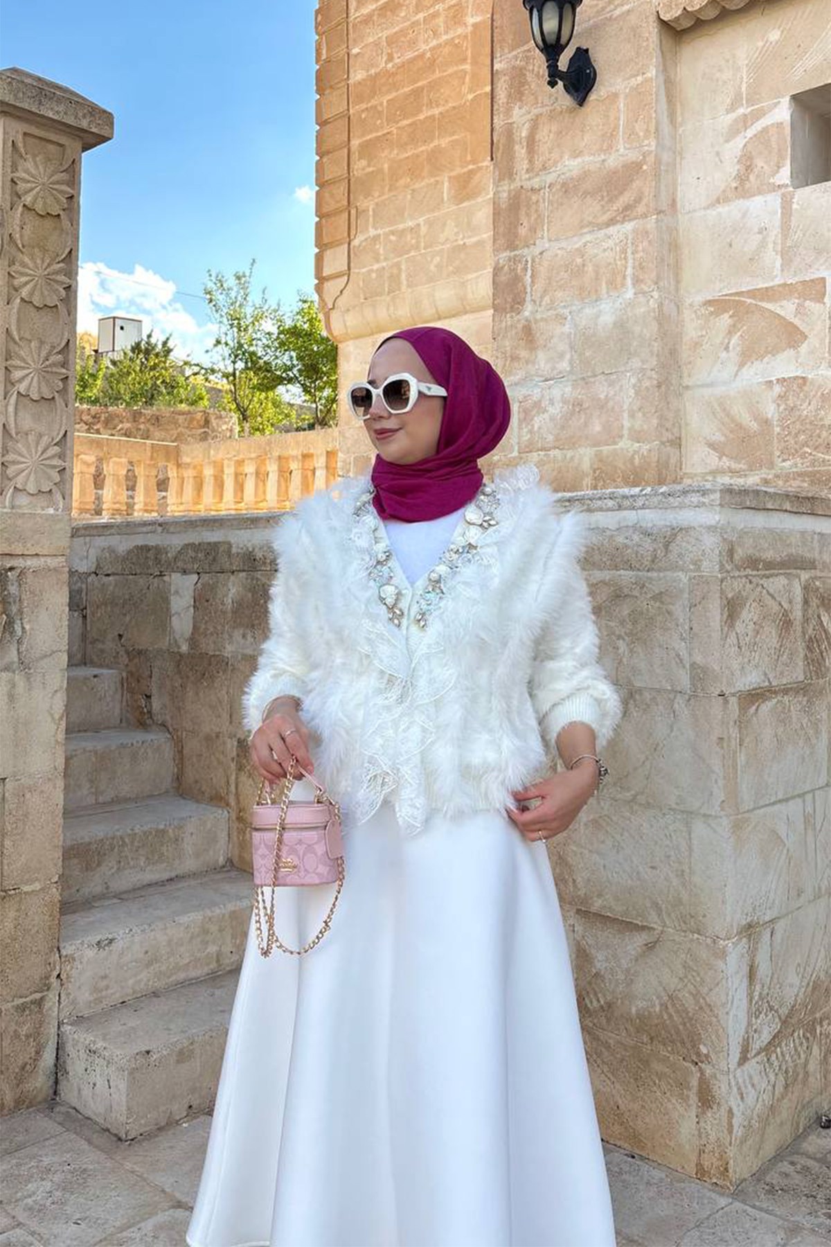 Yakası Taş Detay Angora Hırka
