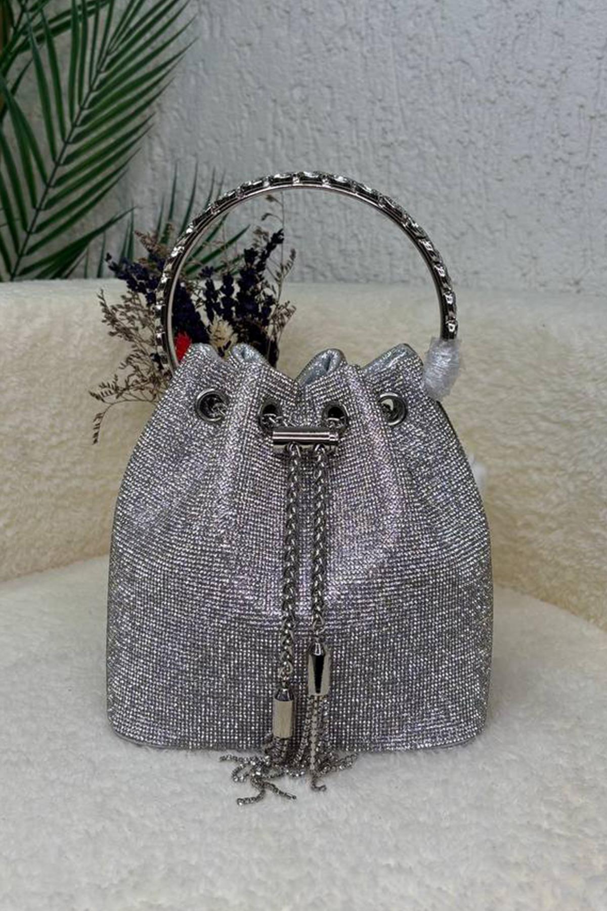 TASARIM FUL TAŞ ÇANTA