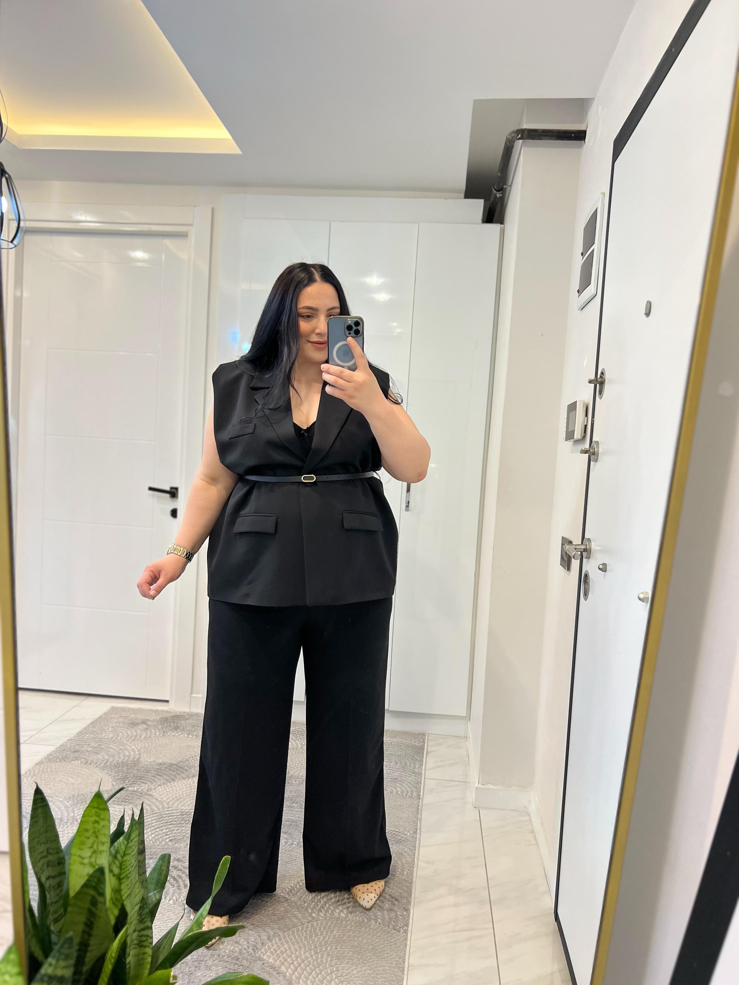 Modern Luxe Siyah Yelek