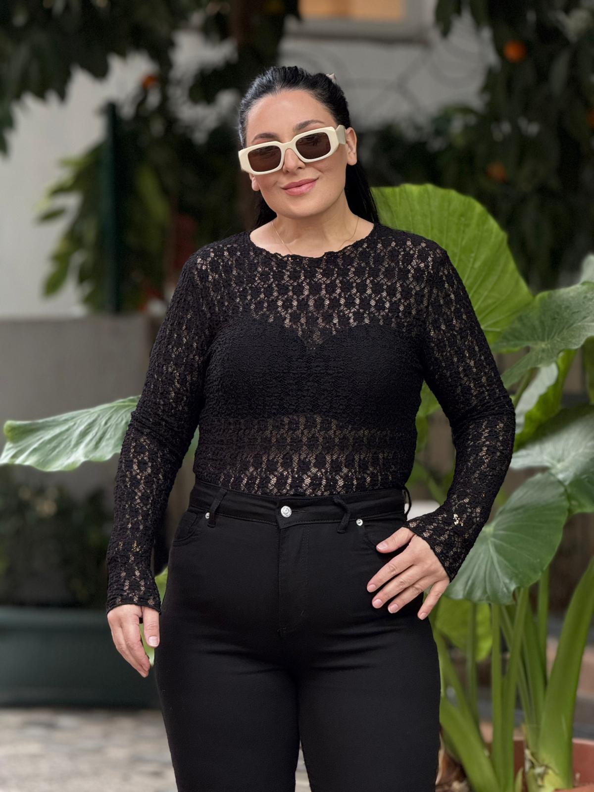 Vogue Siyah Dantel Bluz