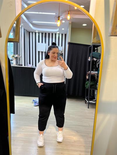 DİKİŞ DETAYLI KAŞKORSE BEYAZ BLUZ 