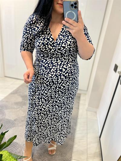 DP LACİVERT PUANTİYELİ ELBİSE