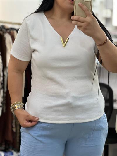 GOLD V YAKA DETAY  BEYAZ TİŞÖRT