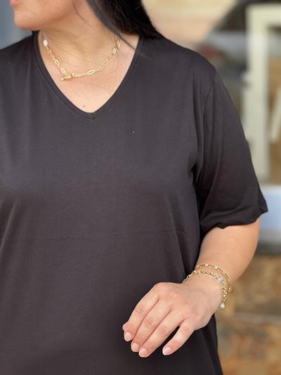 V YAKA BASİC SİYAH ELBİSE