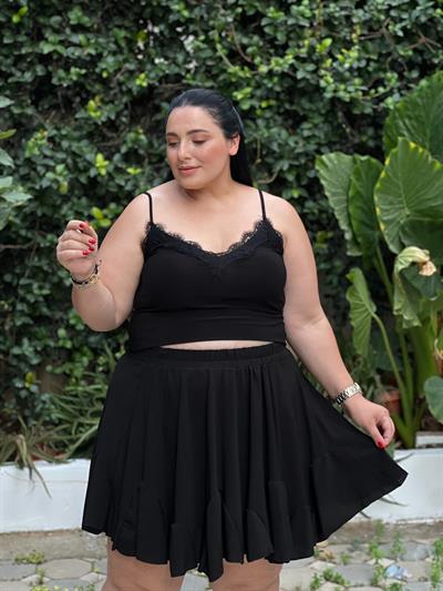 SİYAH DANTEL DETAY BLUZ 