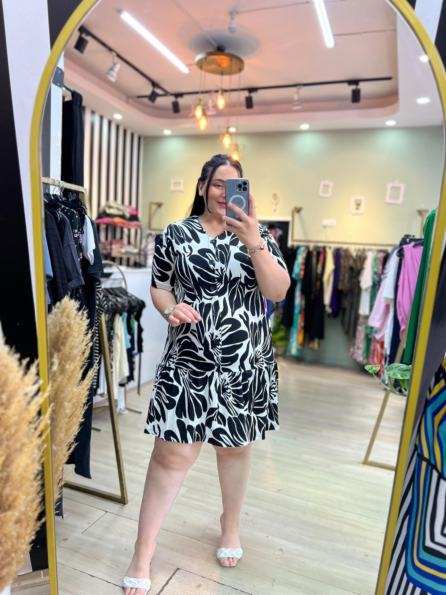 SHE DÜGME DETAYLI ELBİSE SİYAH 