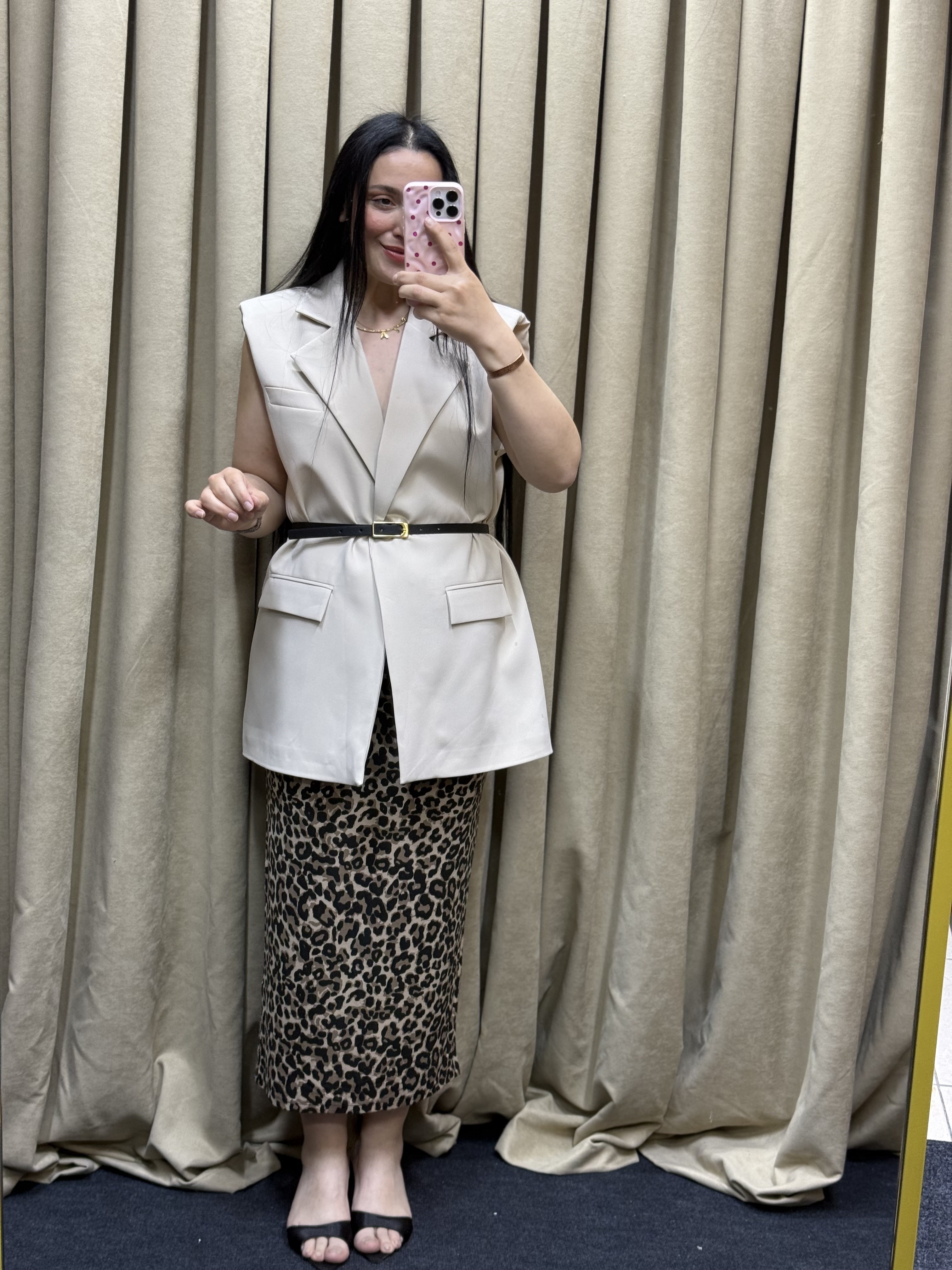 VANGUARD Kemer Detaylı Krem Yelek