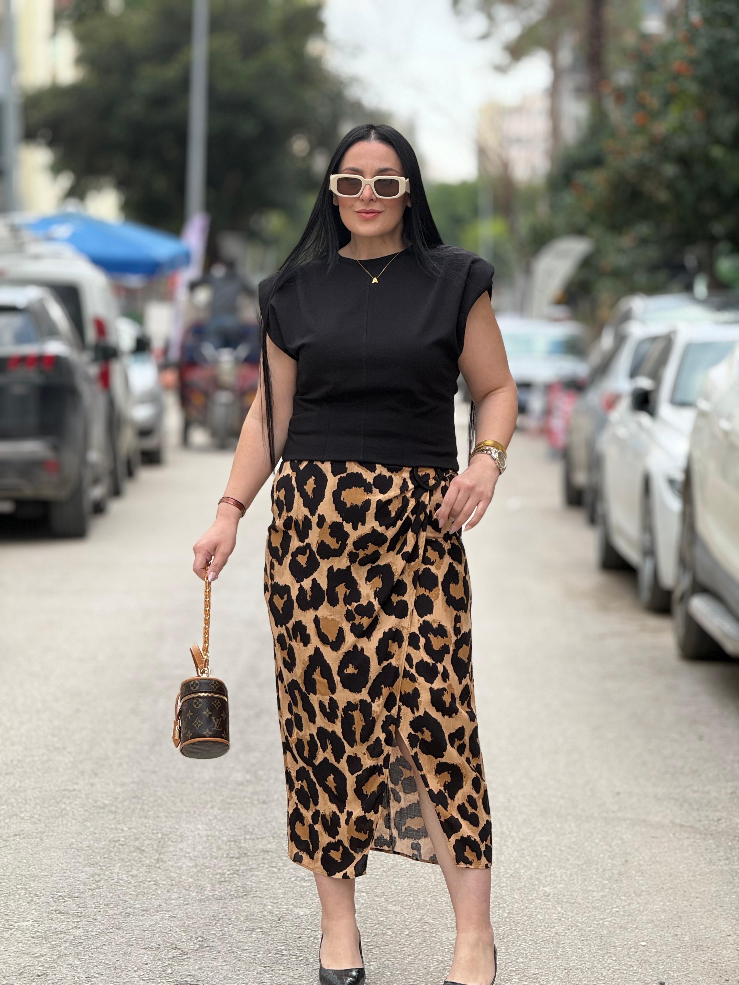 Wilda Leopar Desenli Midi Etek