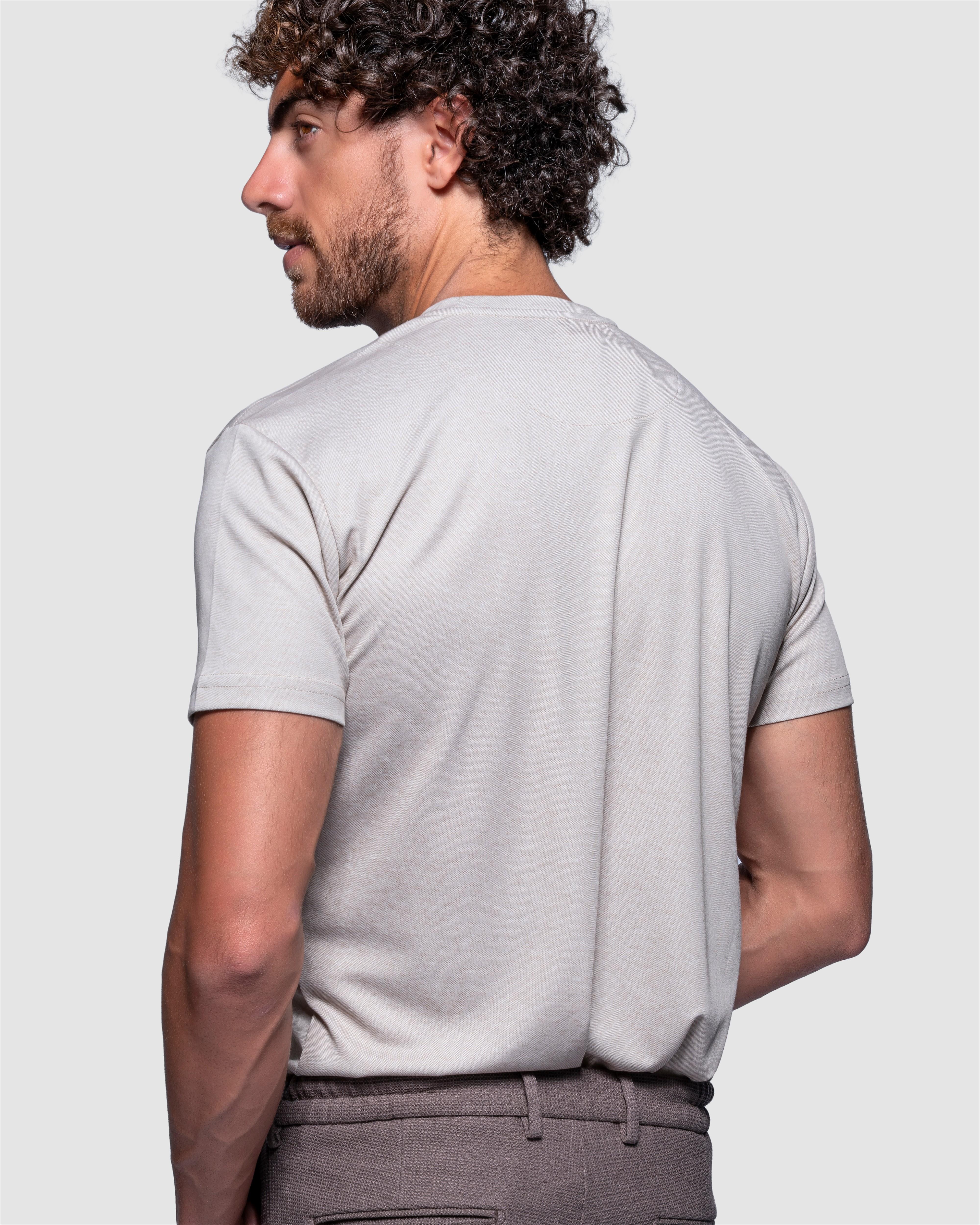 Ech. Basic T-Shirt