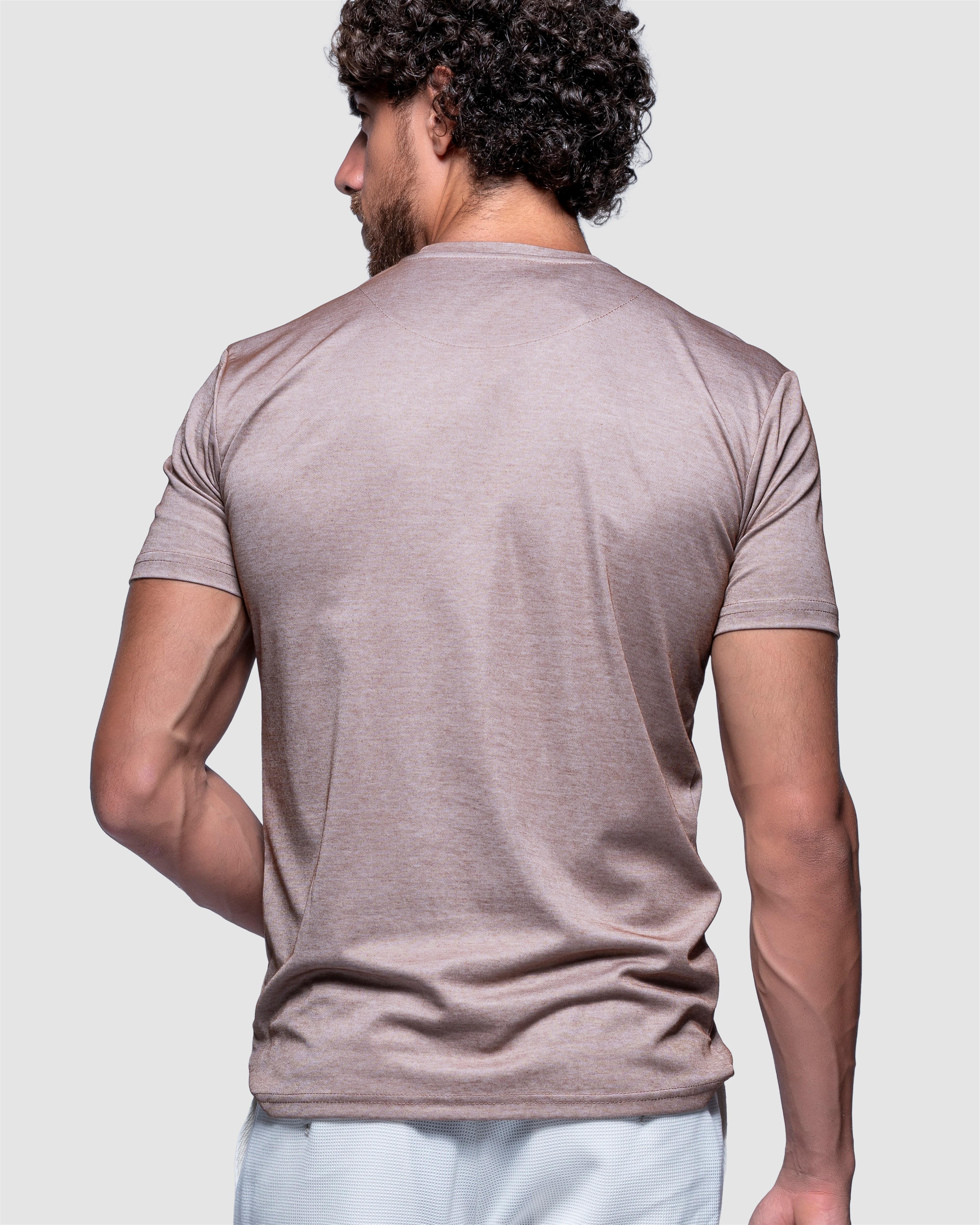 Ech. Basic T-Shirt
