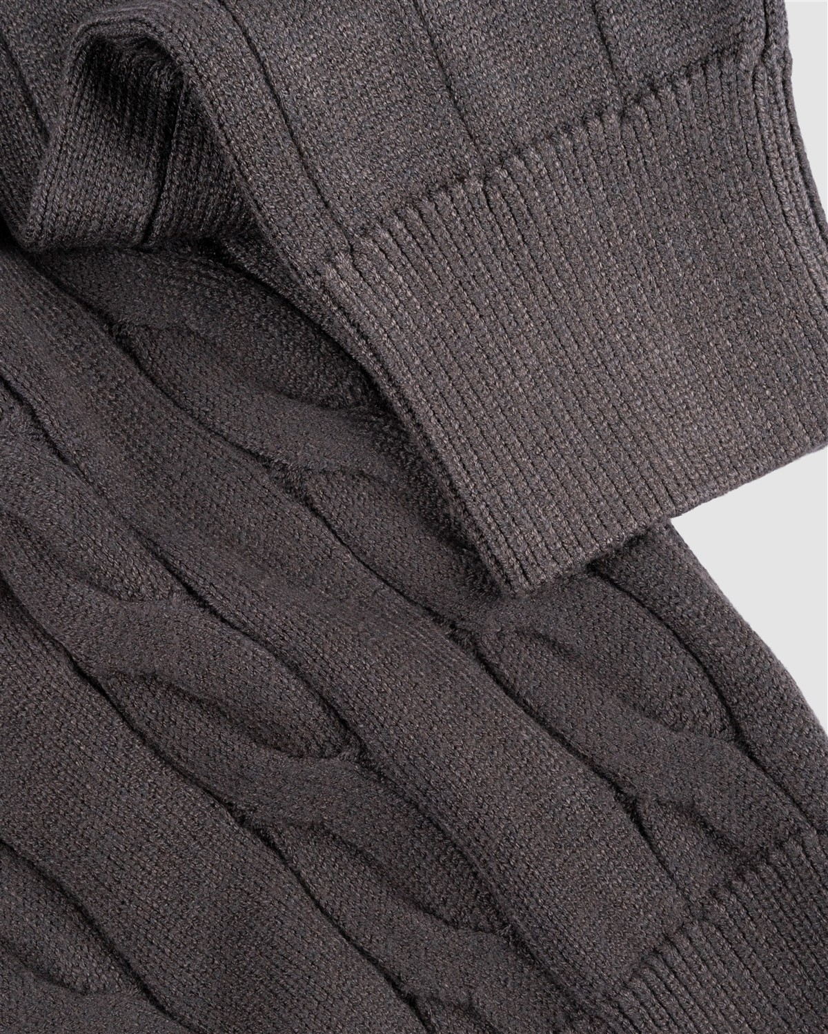 Tm.105 Saçlı V Yaka Triko