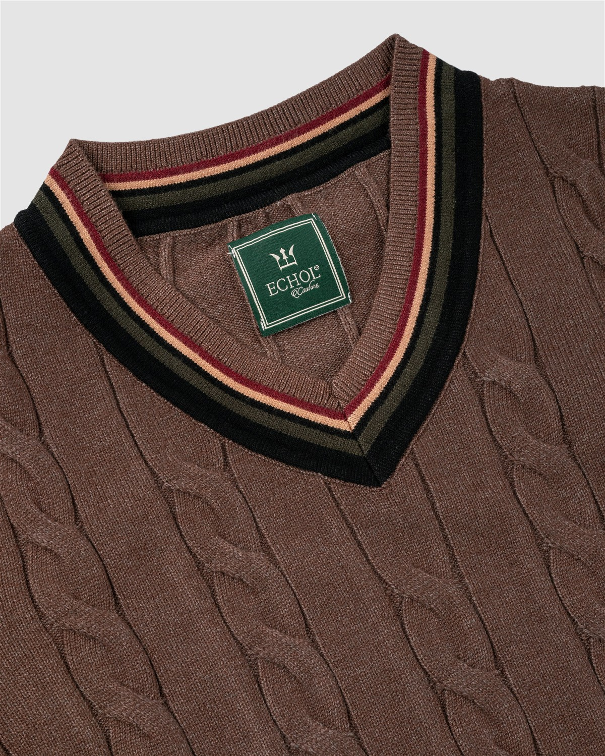 Tm.105 Saçlı V Yaka Triko