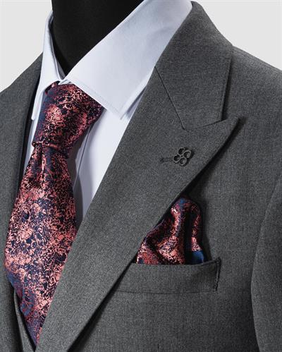 Ech. 2352 Düz Kumaş Yelekli Takım Elbise