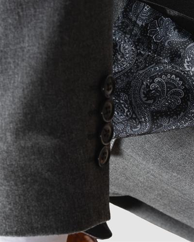 Ech. 2352 Düz Kumaş Yelekli Takım Elbise