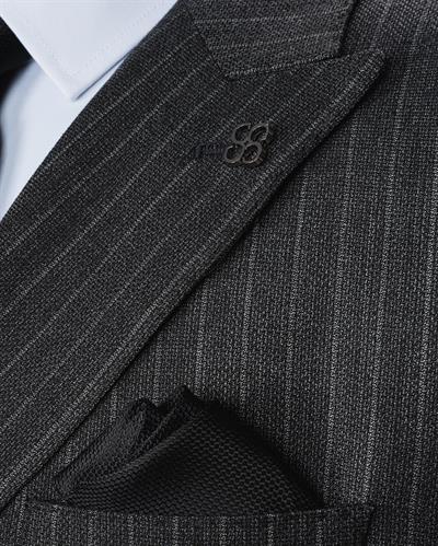 Ech. 2344 Dokulu Dar Çizgili Kruvaze Takım