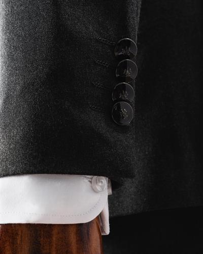 Ech. 2344 Düz Kumaş Kruvaze Takım Elbise