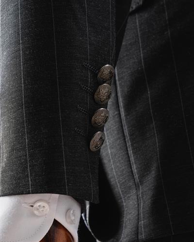 Ech. 2344 Geniş Çizgili Kruvaze Takım Elbise