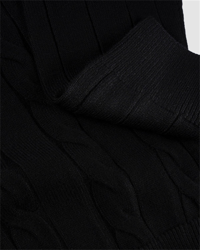 Tm.105 Saçlı V Yaka Triko