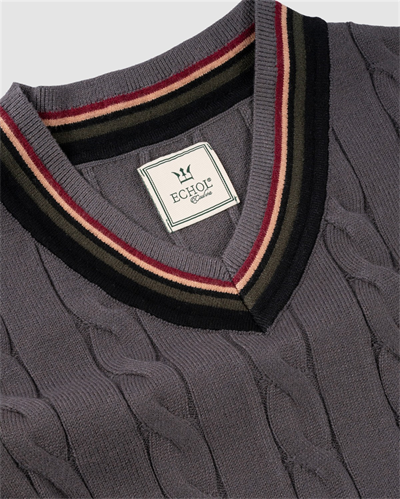 Tm.105 Saçlı V Yaka Triko