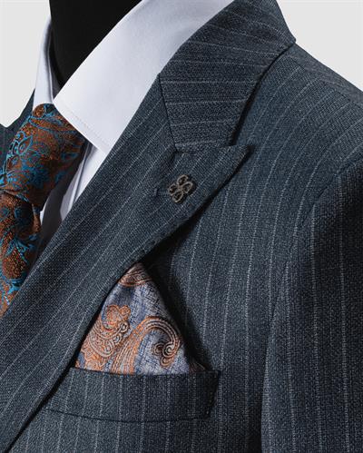 Ech. 2344 Dokulu Dar Çizgili Kruvaze Takım