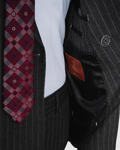 Ech. 2344 Dokulu Dar Çizgili Kruvaze Takım