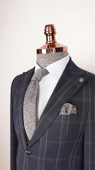 Ech. 1113 Ekose Yelekli Takım Elbise