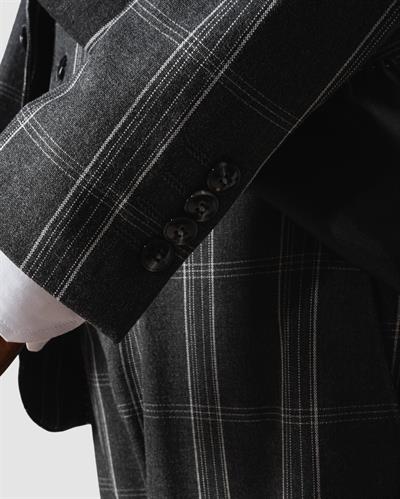 Ech. 1113 Ekose Yelekli Takım Elbise