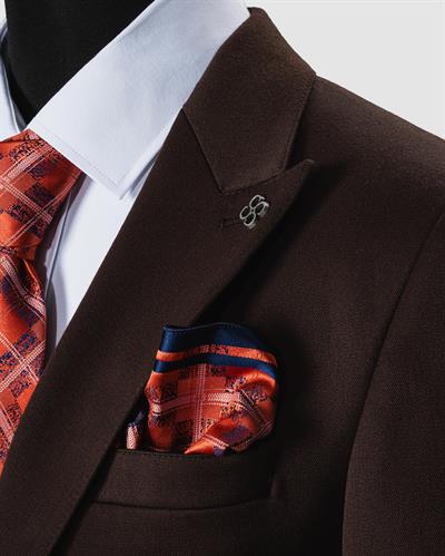 Ech.2351 Düz Kumaş Yelekli Takım Elbise