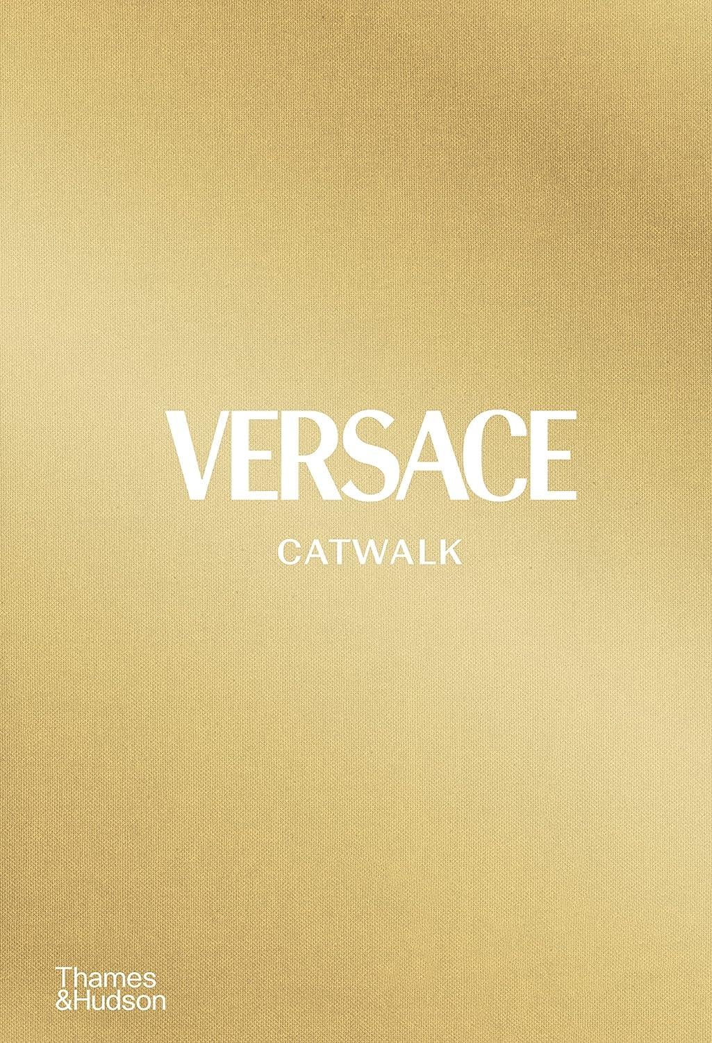 Mugue Store Versace Catwalk