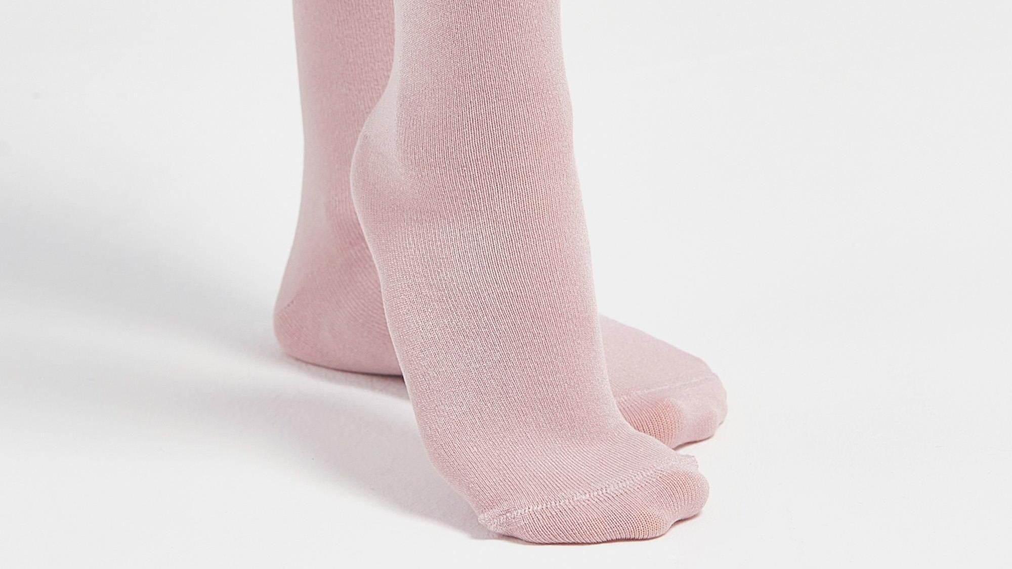 bambu çorap, kadın soket çorap, bambu çorap avantajları, dikişsiz çorap, pembe krem çorap, kadın çorap, günlük çorap, sneaker uyumlu çorap, çorap bakım önerileri, Bolero