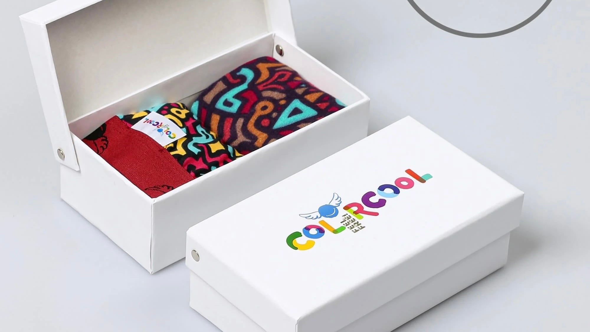 Color Bomb Etkisi: Renkli Giyinmenin Psikolojik Faydaları, soket çorap, Color Bomb Graffiti, çok renkli, graffiti tasarım boxer, graffiti çorap, desenli boxer çorap set, color bomb boxer, erkek desenli boxer, erkek desenli çorap, bolero boxer, bolero çorap
