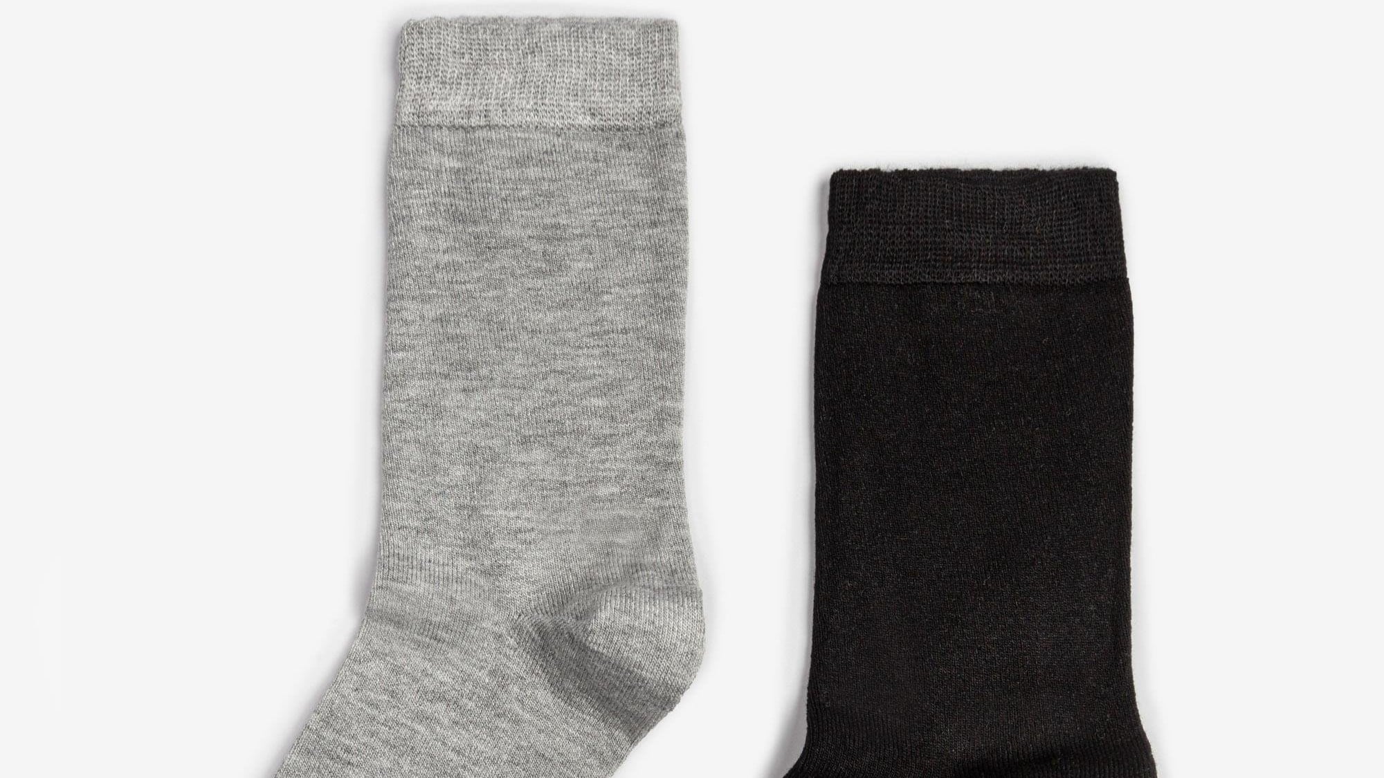 siyah gri bambu çorap, kadın soket çorap, dikişsiz çorap, bambu çorap, kadın çorap, günlük çorap, sneaker uyumlu çorap, konforlu çorap, çorap bakım önerileri, Bolero
