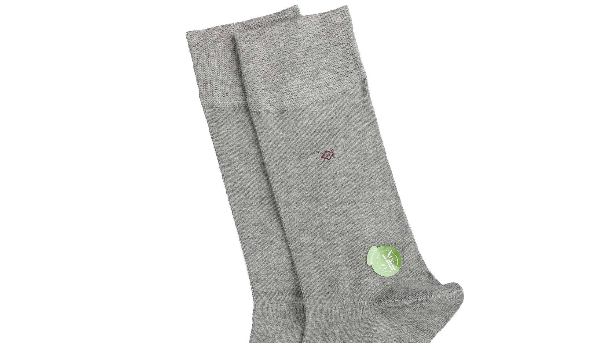 Ofisten Hafta Sonuna: Her Ortama Uyum Sağlayan Modern Gri, soket çorap, çarpı desen gri çorap, erkek çorap, bambu erkek çorap, gri çarpı desen çorap, premium bambu çorap, dikişsiz burun çorap, Bolero bambu çorap, dayanıklı erkek çorap, siro kompakt bambu çorap, terletmeyen çorap