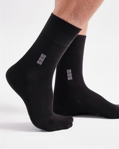 Erkek Premium Dikişsiz Yazlık Bambu Çorap Siyah